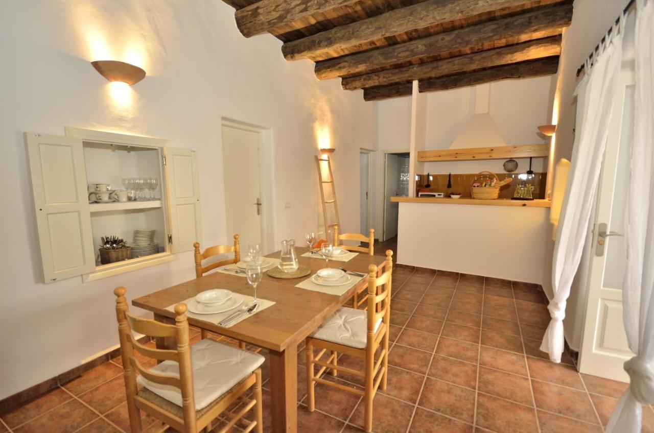 Villa Can Vicent Puig La Mola Luaran gambar