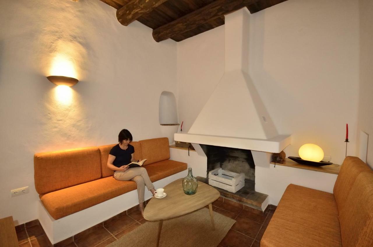 Villa Can Vicent Puig La Mola Luaran gambar